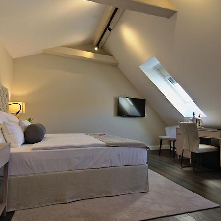 Hotel Florian&Godler Karlovac Luaran gambar
