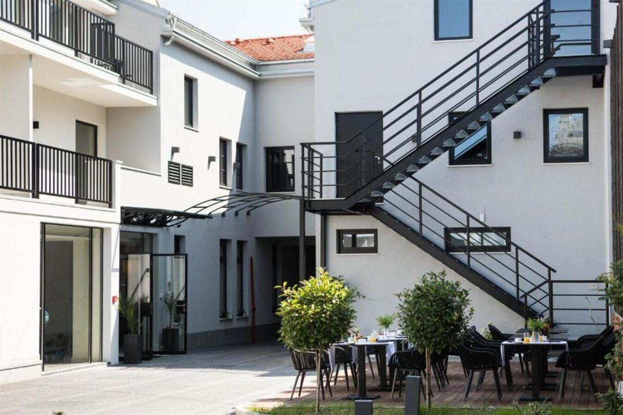 Hotel Florian&Godler Karlovac Luaran gambar